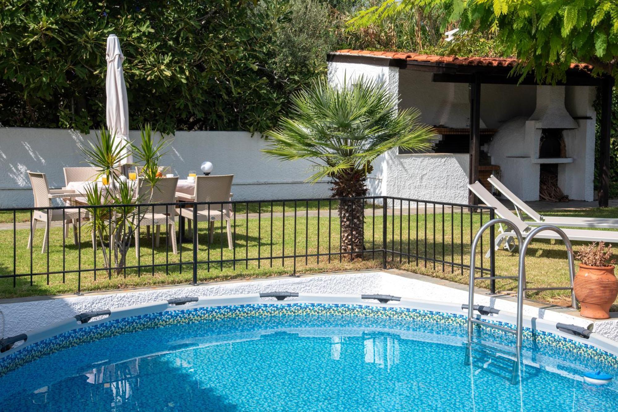 Villa Eleni 100M From The Sea Rapaniana Exterior photo